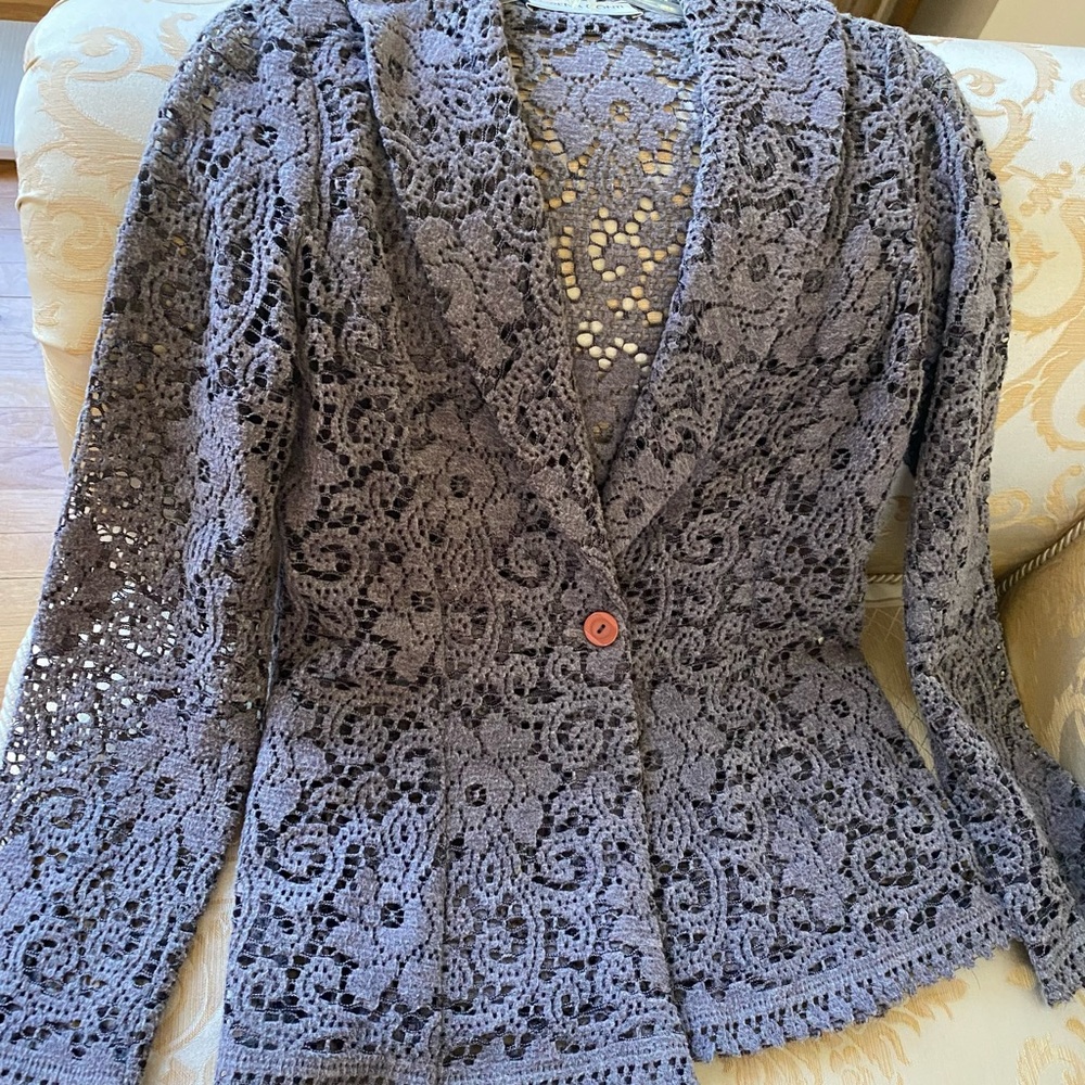 Lorena Continue suit